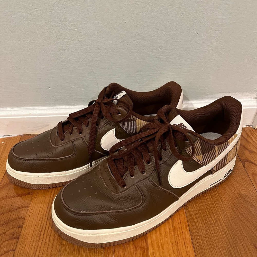 Mens Size 10 Nike Air Force One’s 07LX